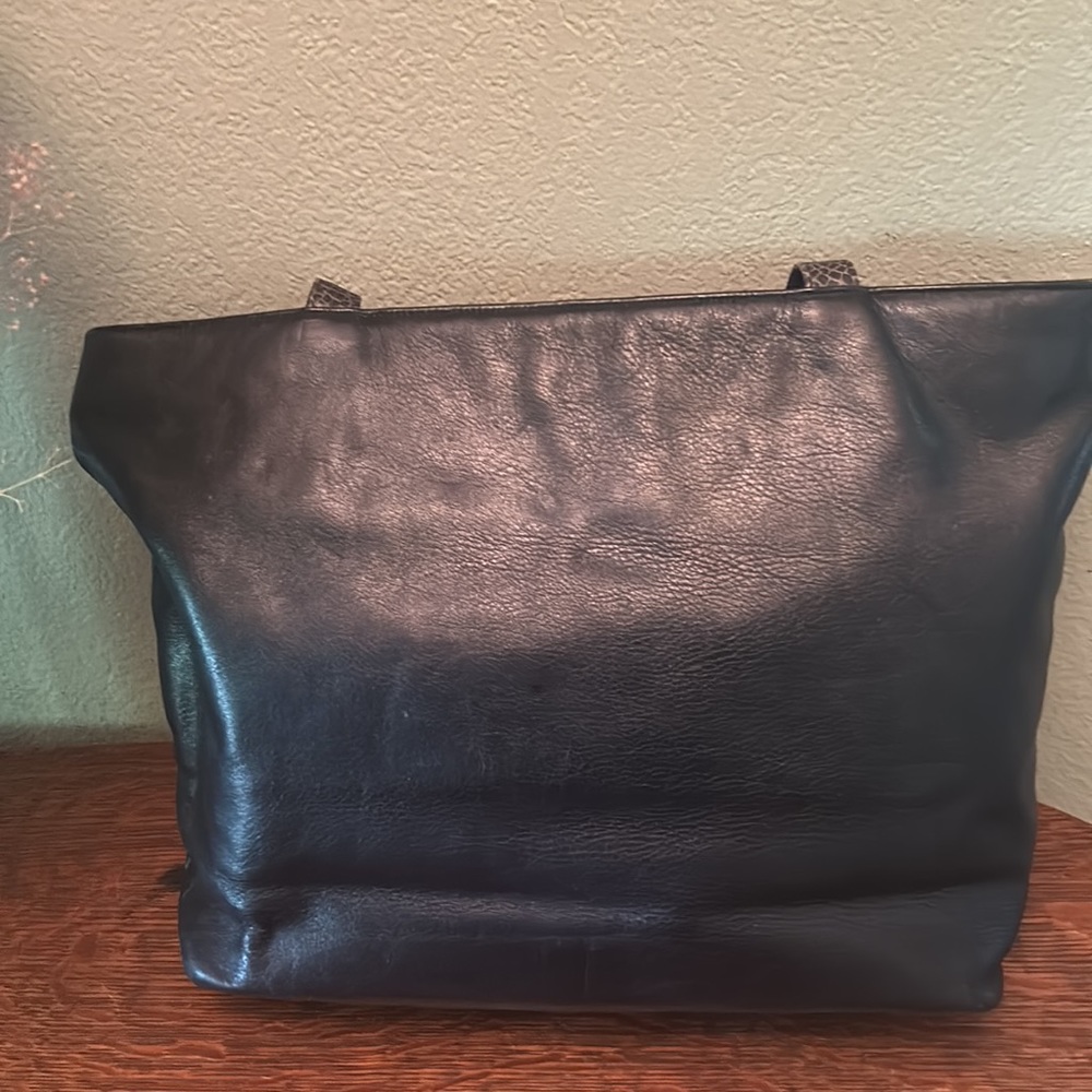 Susan Gail Black/Metallic Leather and Multi Textured Vintage Leather Bag - Picture 6 of 14